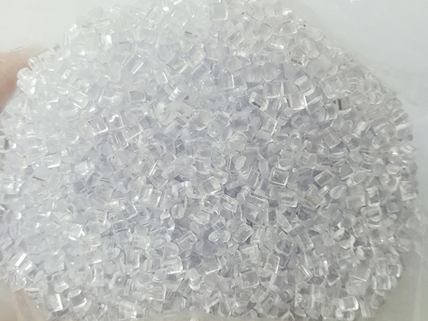 Tấm poly sản xuất bằng nhựa nguyên sinh 2 hat nhua PC Tấm poly sản xuất bằng nhựa nguyên sinh