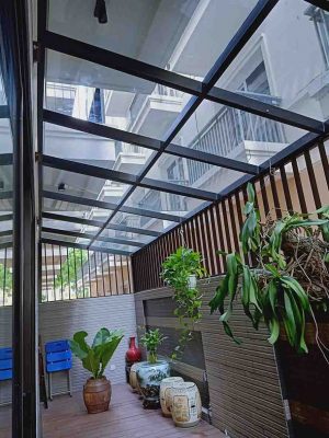 Những vật liệu lấy sáng tốt trên thị trường 2 mai che bang kinh cuong luc vật liệu lấy sáng tốt