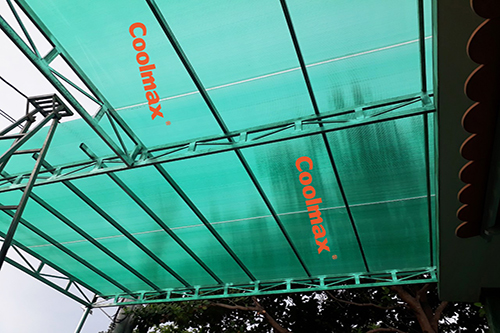 Tấm nhựa lấy sáng màu xám khói 4 poly rong coolmax green tấm nhựa lấy sáng màu xám khói
